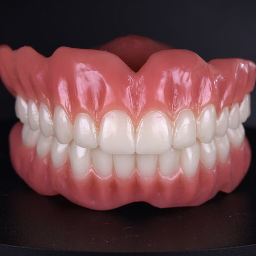 Frontal denture